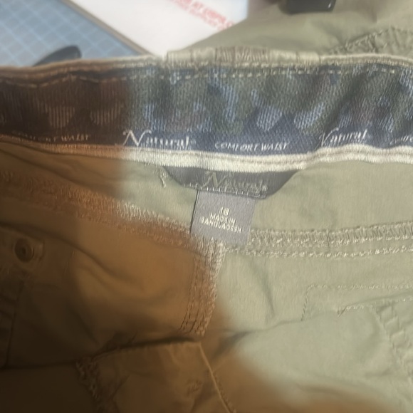 Size 18 pants - Picture 5 of 6